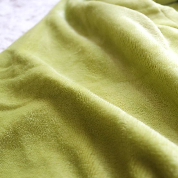 The Grinch Dr. Suess | Soft Wearable Hooded Throw Blanket Christmas Gift NWT |OS - Picture 7 of 8